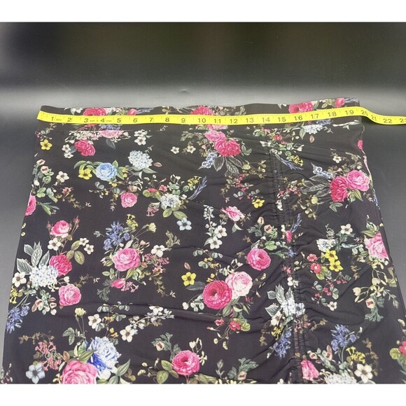 Torrid BLACK Colorful Floral Mesh Lined Pencil Skirt Drawstring Ruched Hem Sz 1X - Picture 8 of 9
